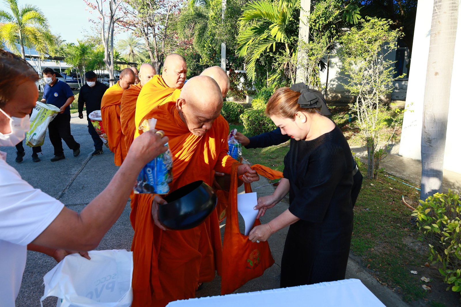 611299328 1298483778974688 579991401639602716 n